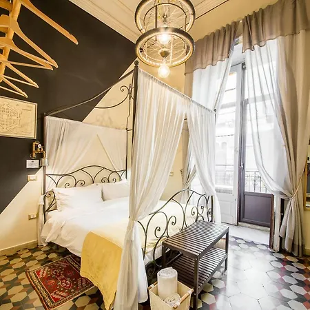Grand Tour Design Self Check-in 3* Katania