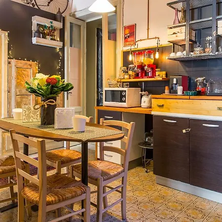 Nocleg ze śniadaniem Grand Tour Design Self Check-in 3*